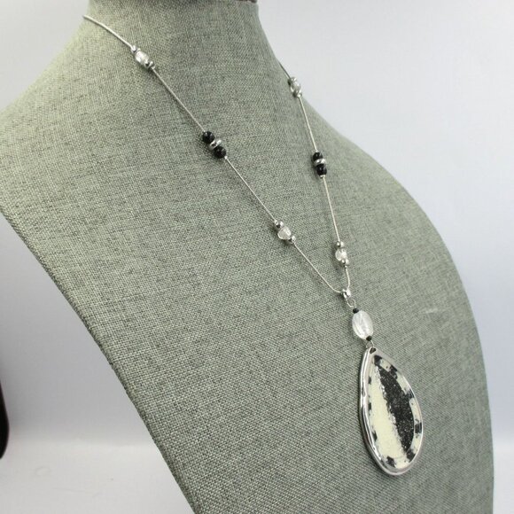 Chico's Black Crystal Mix Adjustable Bold Necklace NEW - Picture 6 of 10